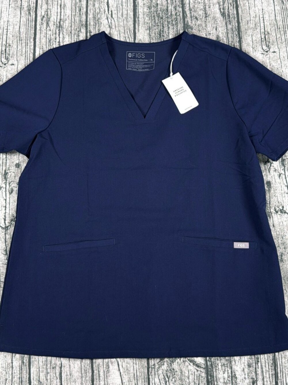 FIGS Casma Three-Pocket Scrub Top FW1100 Women's XL Navy NWT PO# 2785